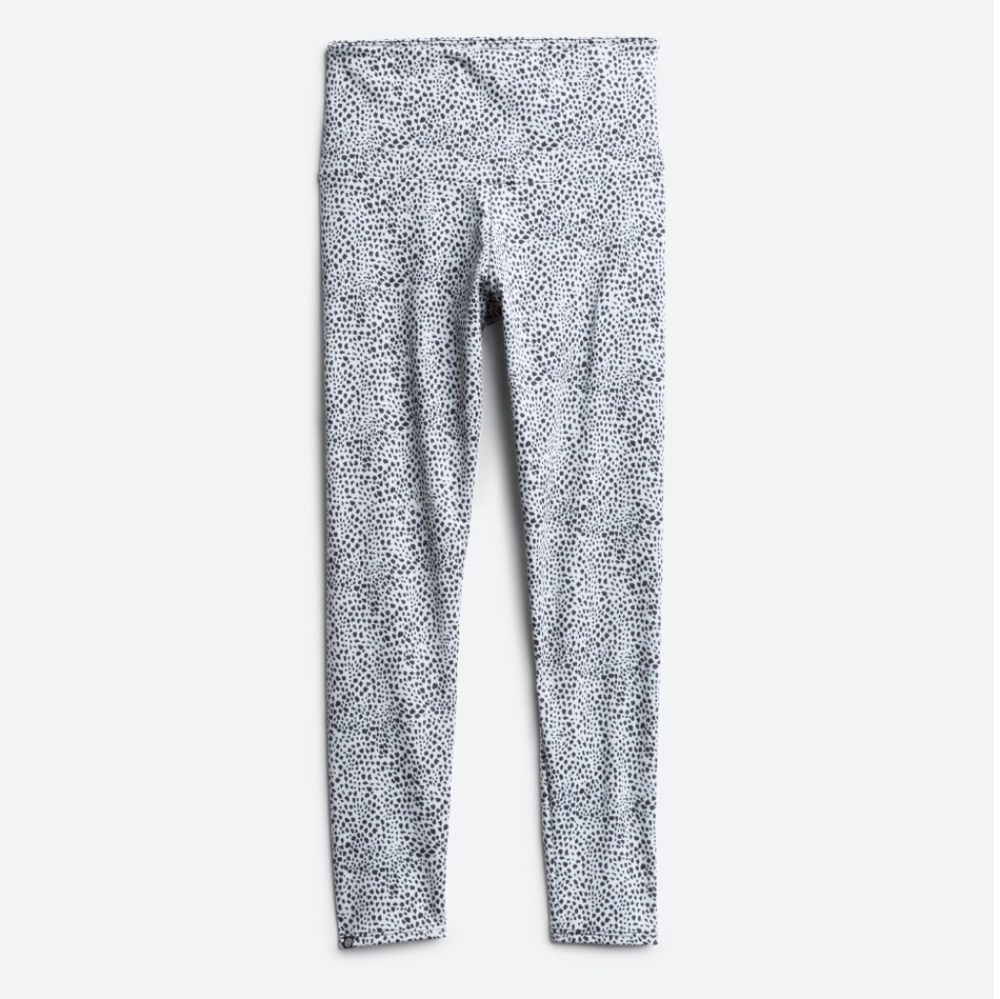 ONZIE

Kensley Printed Performance High Rise Leggi